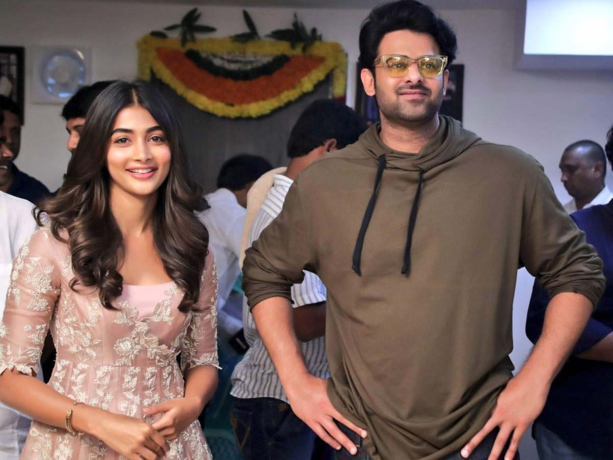 First look of #Prabhas20 on this Sunday?
