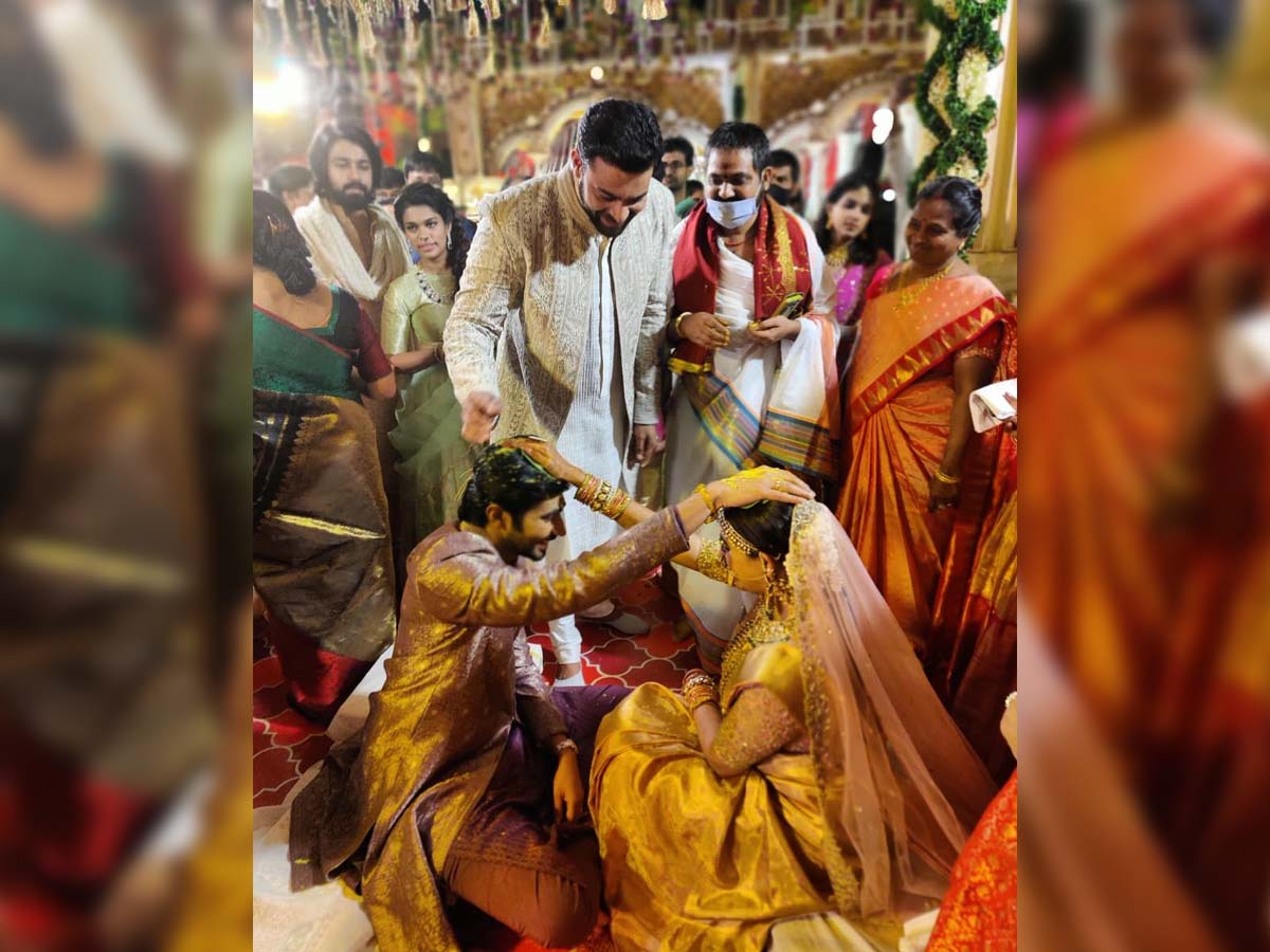 Varun Tej blesses Niharika and Chaitanya