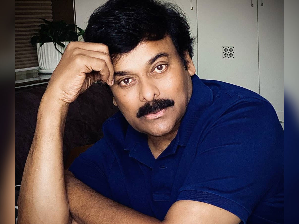 B town actor allots 15 days to Chiranjeevi