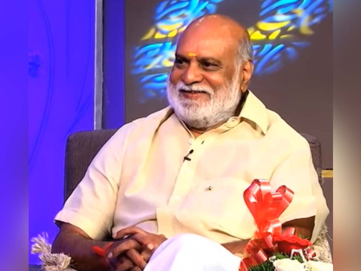 Advice given by Star Hero to Raghavendra Rao is upside down..!