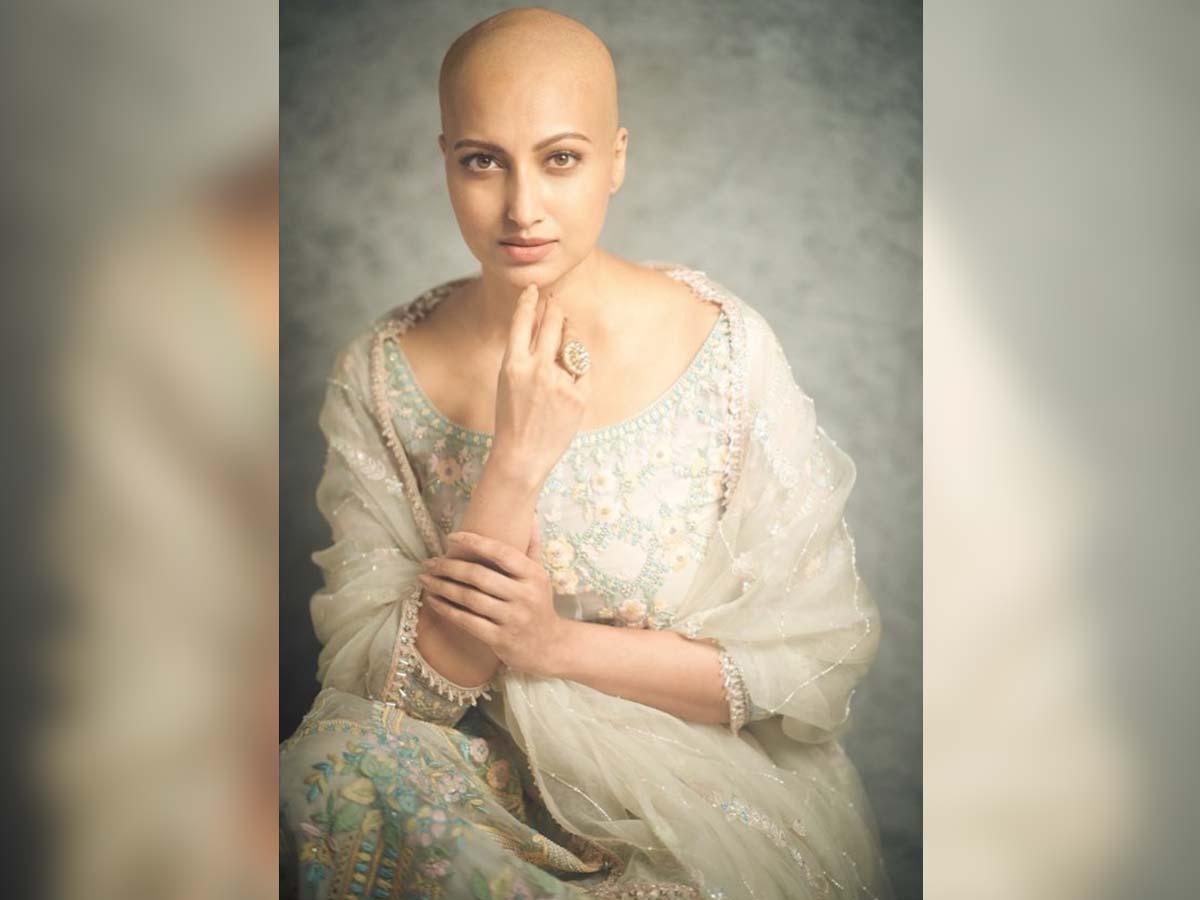 Bald and beautiful Hamsa Nandini turns Manish Malhotra Muse