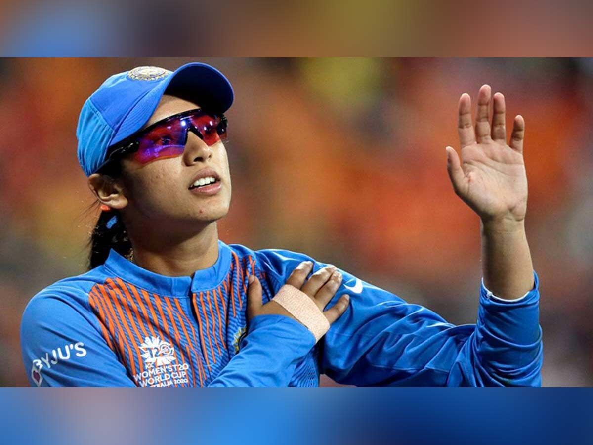 Smriti Mandana won women's cricketer of the year 2021 award