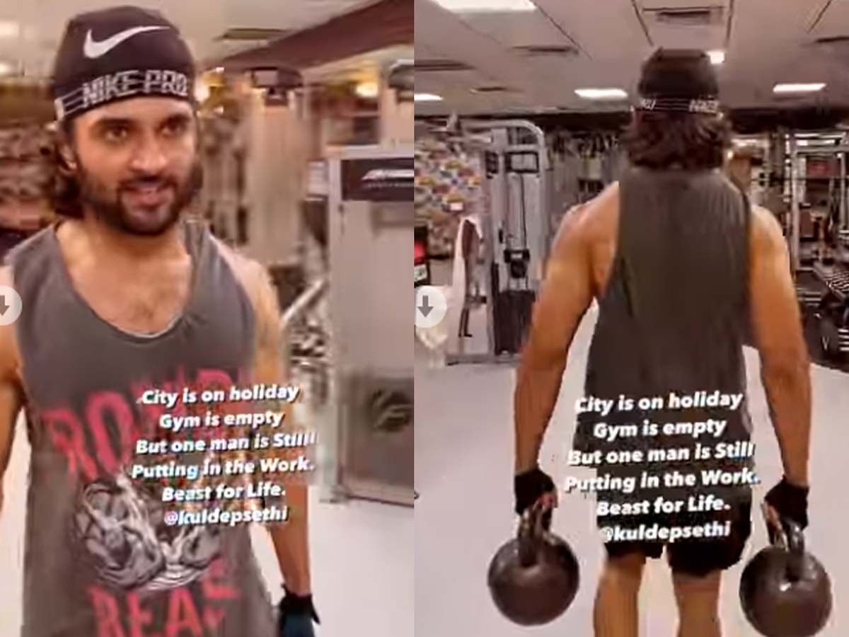 Vijay Deverakonda workouts in gym with kettlebells
