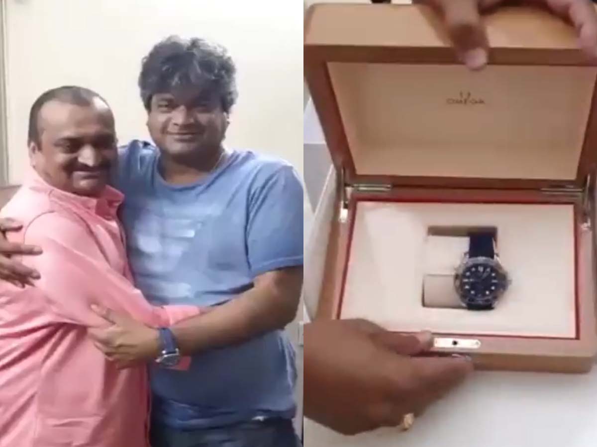 Harish Shankar gets a special gift from Bandla Ganesh