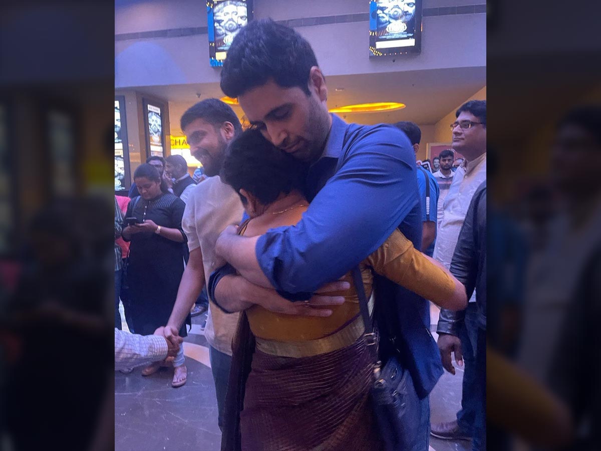  Adivi Sesh emotional hug to Unnikrishnan mother
