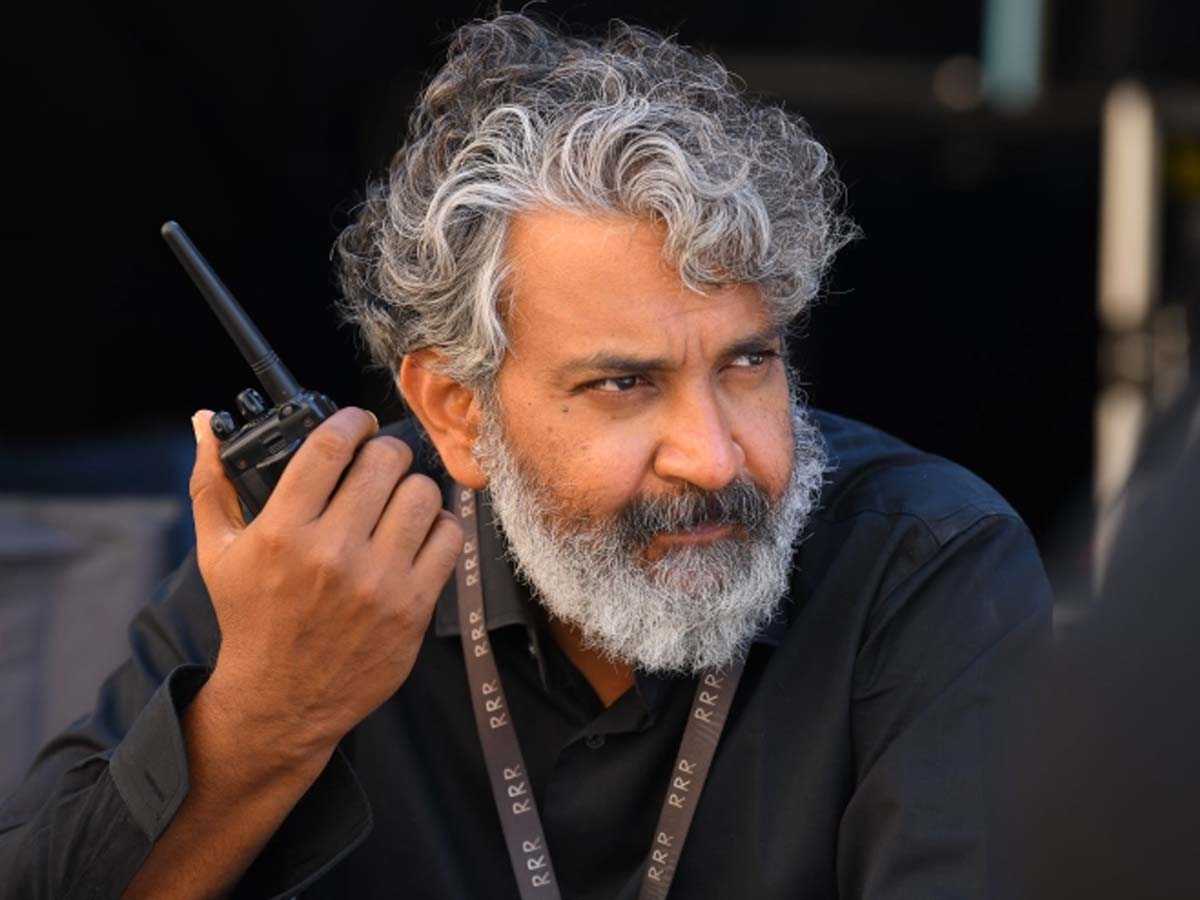 Rajamouli only gives 10 seconds to him